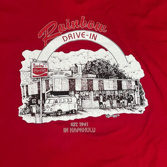 ๐๏ธโ๏ธ๐โโ๏ธ HAWAII NOSTALGIA Surf Rainbow Drive In Maui Vintage Look T-Shirt Sz 2 - Picture 3 of 10